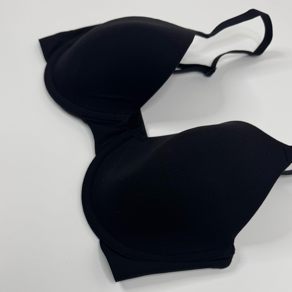 Wacoal Basic Black T-Shirt Bra 32D (Flawed) - Picture 3 of 5